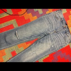 13S Hollister HighRise Super Skinny 31w/28L